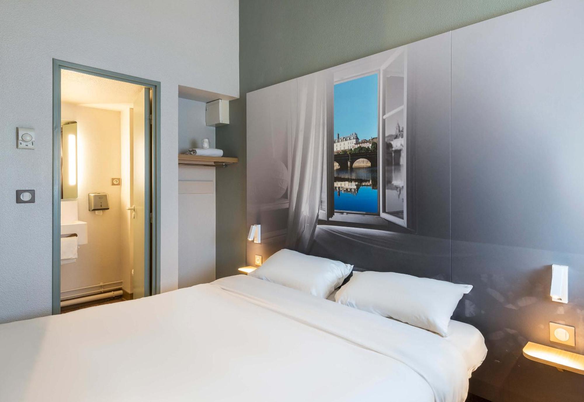B&B Hotel Laval Change Exterior photo
